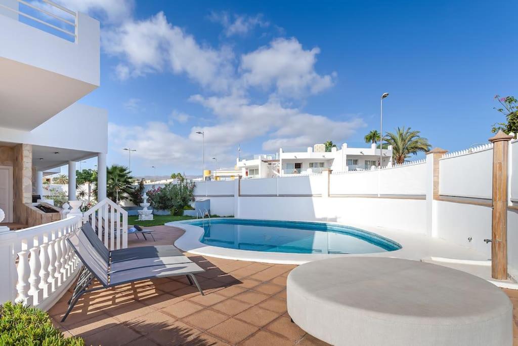 Villa Marlenghi With Private Pool San Bartolome de Tirajana  Exterior photo